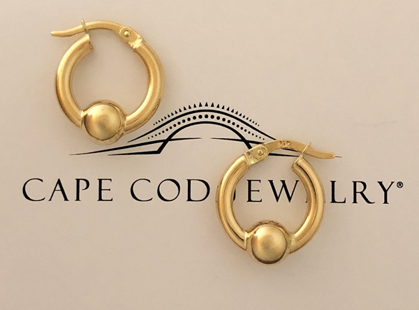 Cape Cod Jewelry ™ extra small earring all 14kt gold