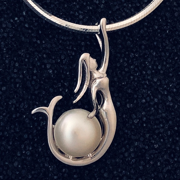 Mermaid & pearl sterling pendant